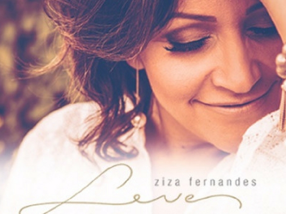 Grupo de Oração recebe cantora Ziza Fernandes