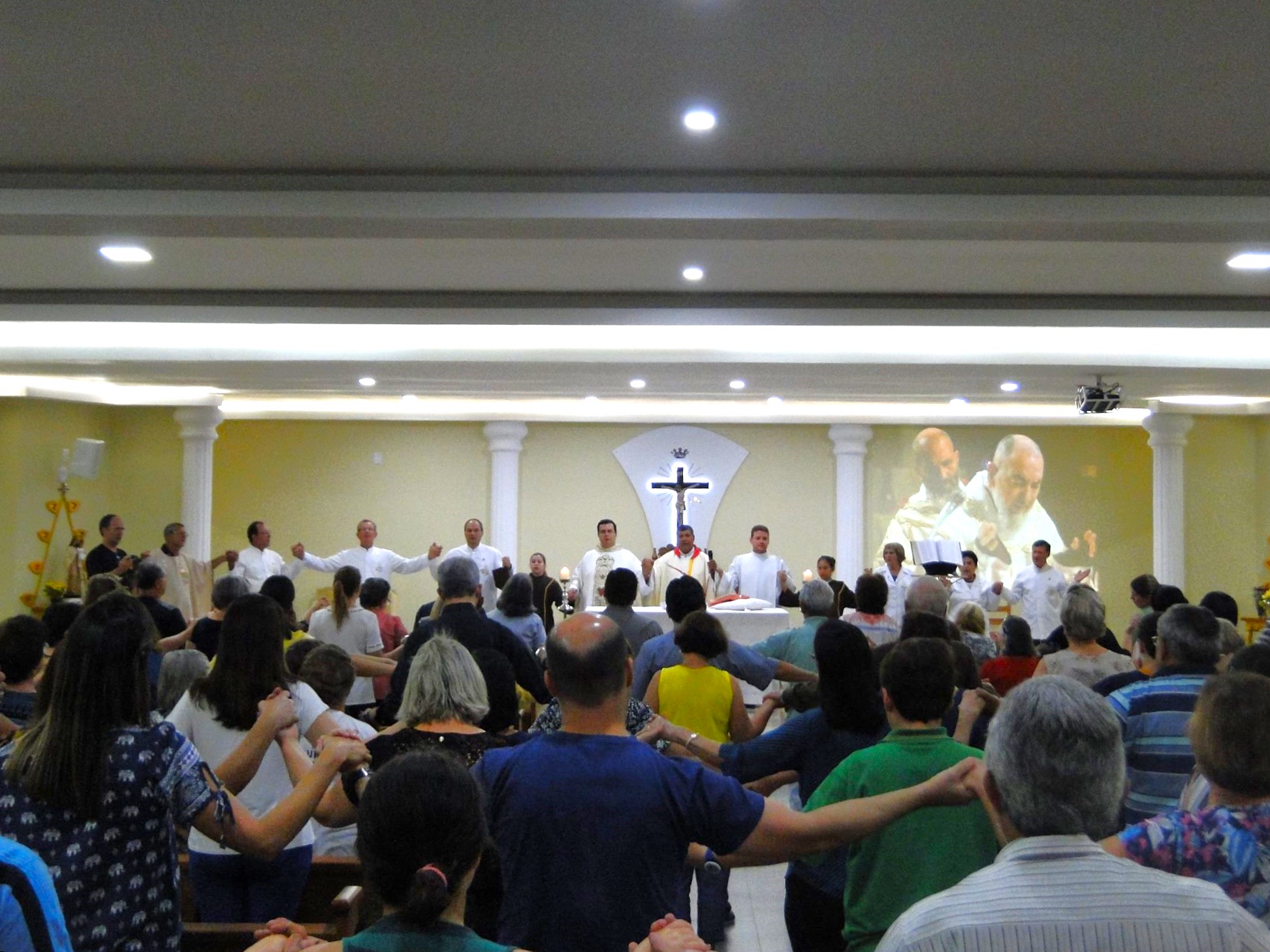Capela São Padre Pio: mais de seis anos de dedicação no Parque Furquim