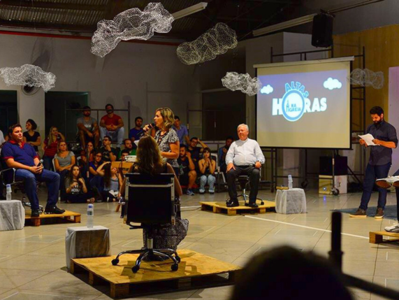 Altas Horas na Igreja retoma a programação com debate sobre ansiedade entre os jovens