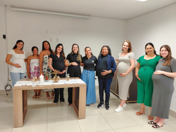 Pastoral das Gestantes promove encontro de espiritualidade e acolhimento no Santuário